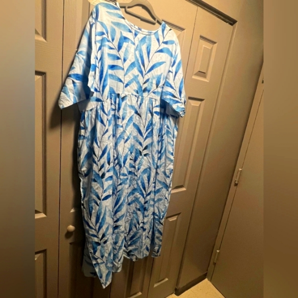 MAXI BLUE PALM DESIGN ONE SIZE FITS 1X to 3x so so soft - Picture 3 of 3